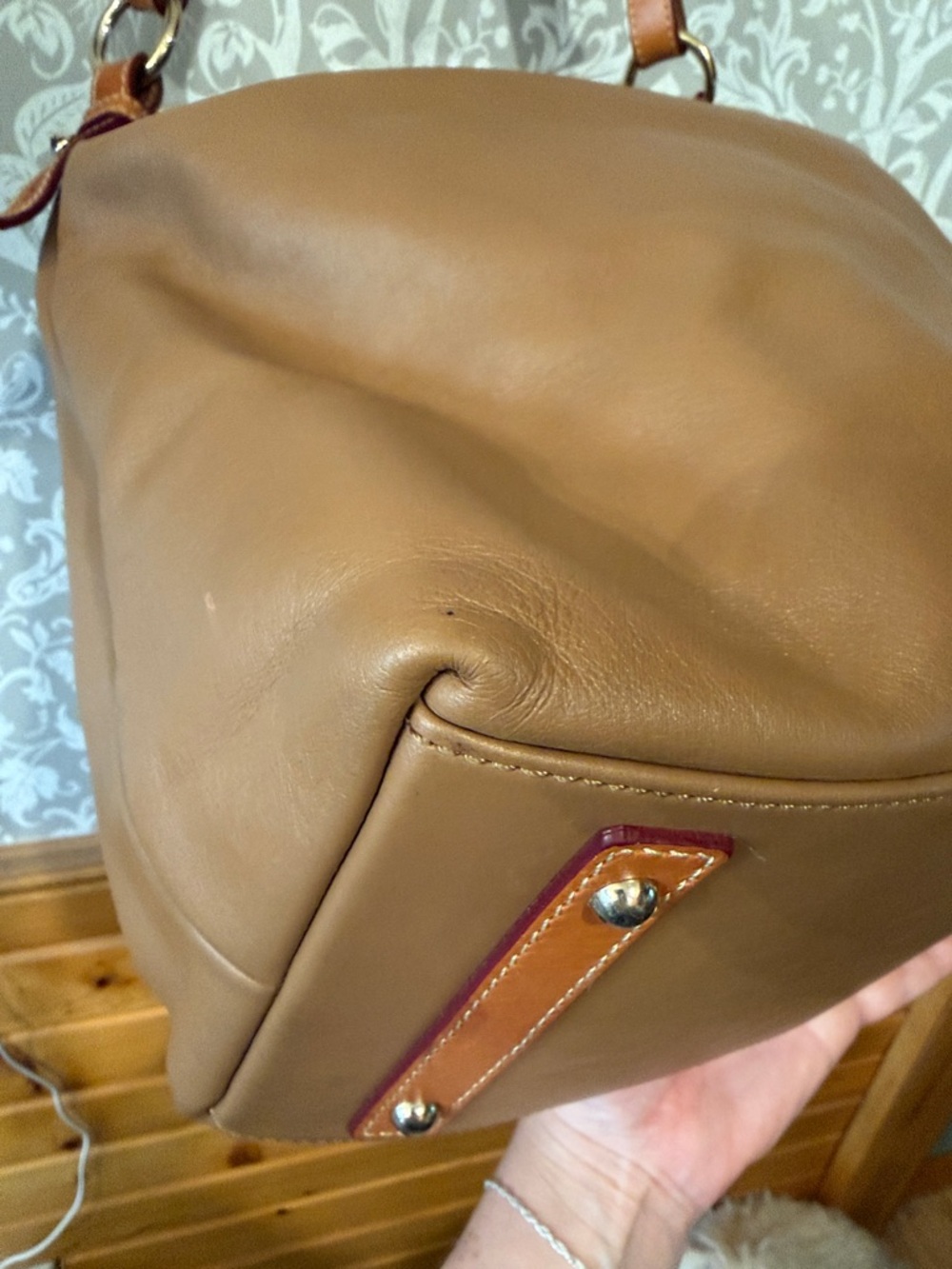 Dooney and Bourke McKenzie hobo Taupe Smooth Leather Vachetta Trim & Handles EUC - Picture 10 of 16